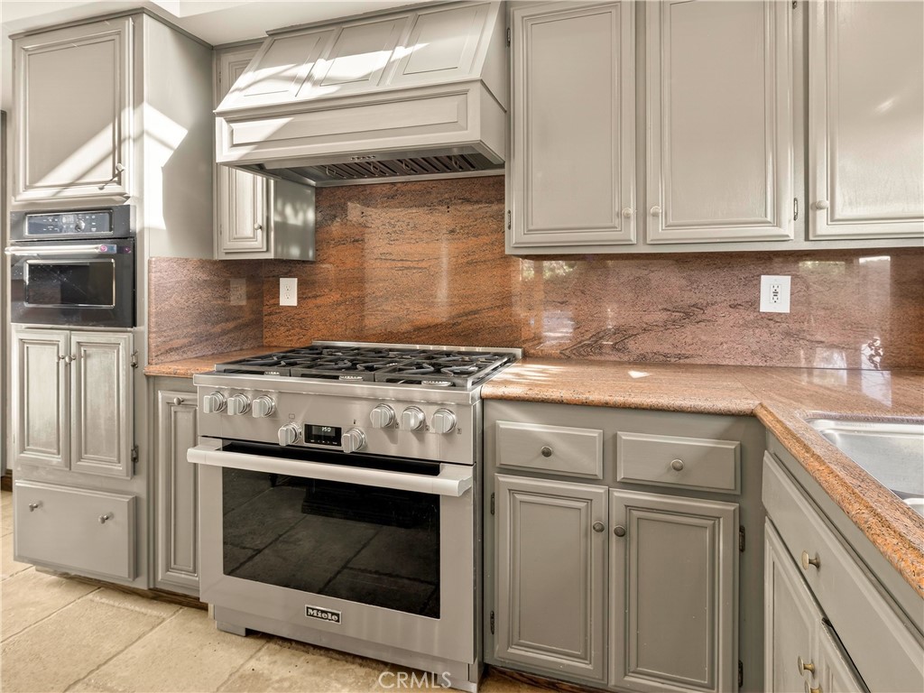 Ivywood (IVYW) - Residential