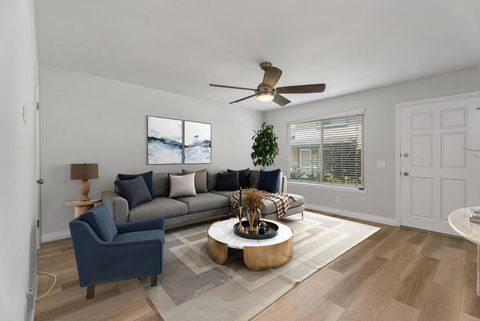 4731 Arena Circle Ci112 Huntington Beach CA 92649