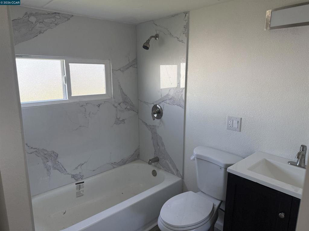 3505 3505 Gateway Rd, 13M