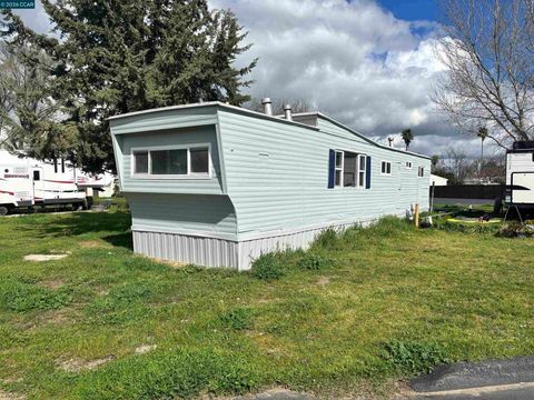 Photo of 3505 3505 Gateway Rd, Rd #13M, Bethel Island, CA 94511 (MLS # 41124832)