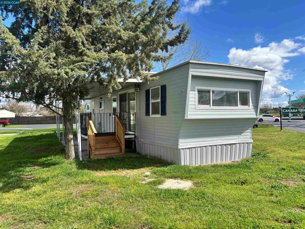 3505 Gateway Rd, 13M
