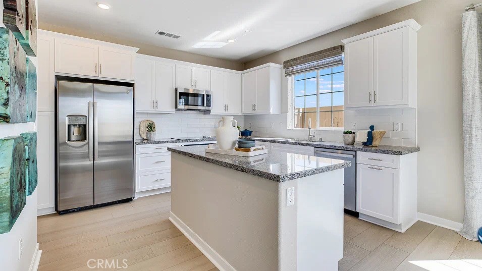 1121 Thunderchief Lane