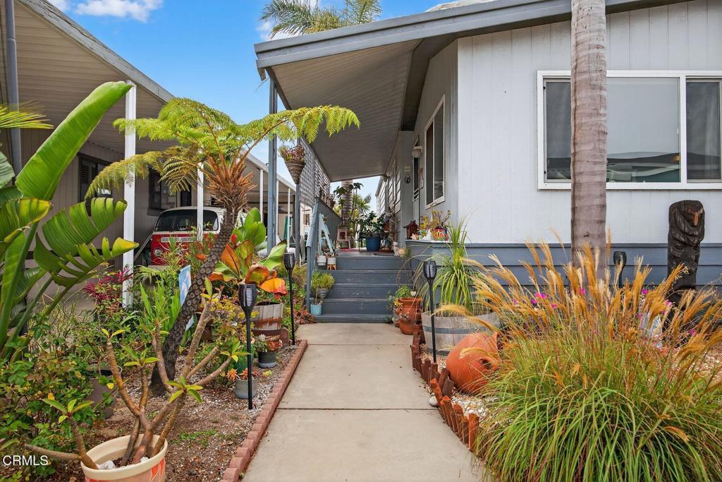 5540 W 5th Street 111