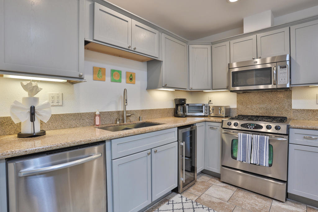 Sunrise Palms - Residential Lease