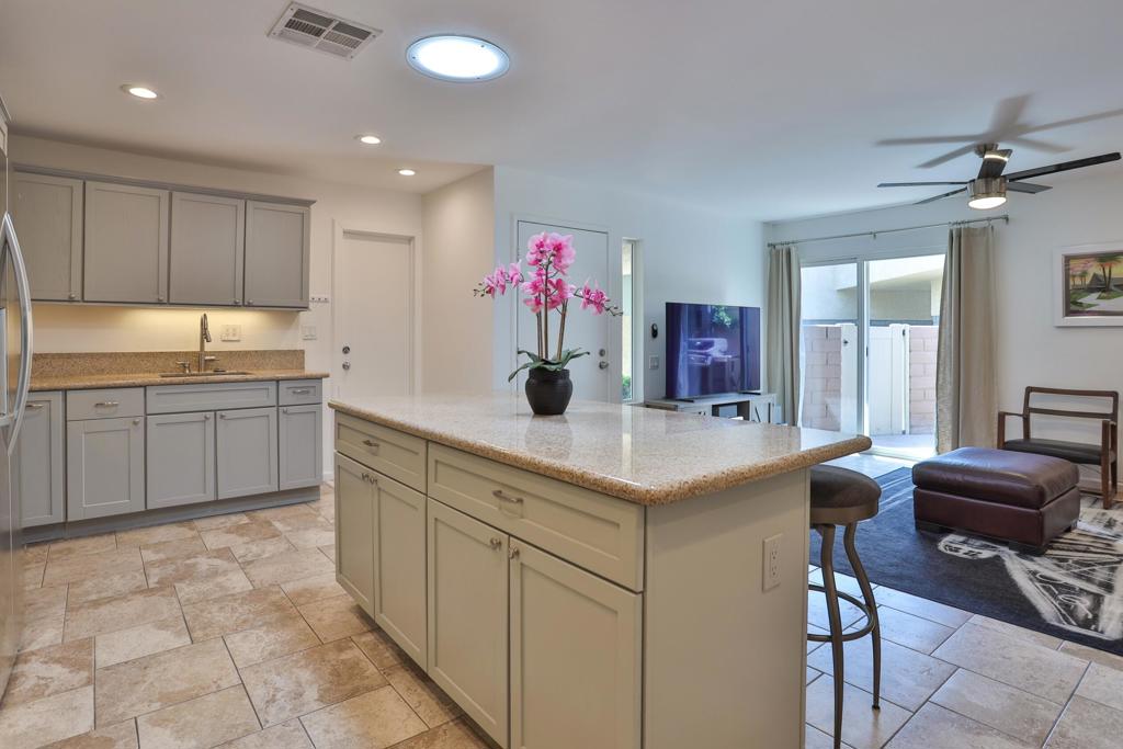 Sunrise Palms - Residential Lease