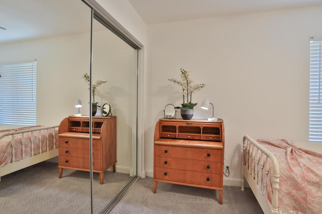 Sunrise Palms - Residential Lease