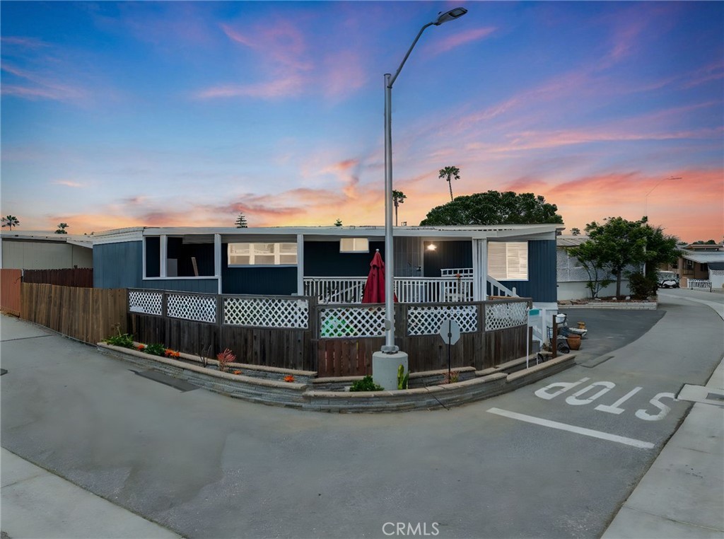 6254 Beachcomber