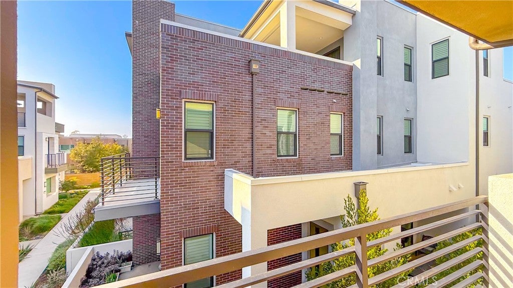121 Novel, Irvine CA 92618 - Photo 34