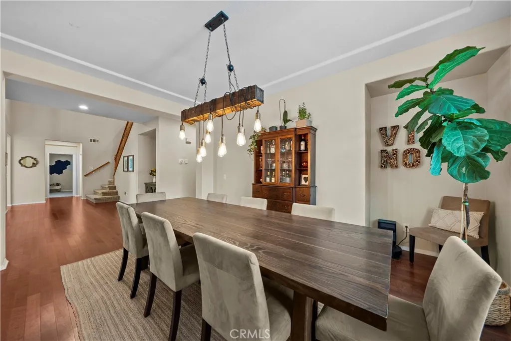 Temecula, California 92592, United States, 4 Bedrooms Bedrooms, ,3 BathroomsBathrooms,Residential,Active,173595