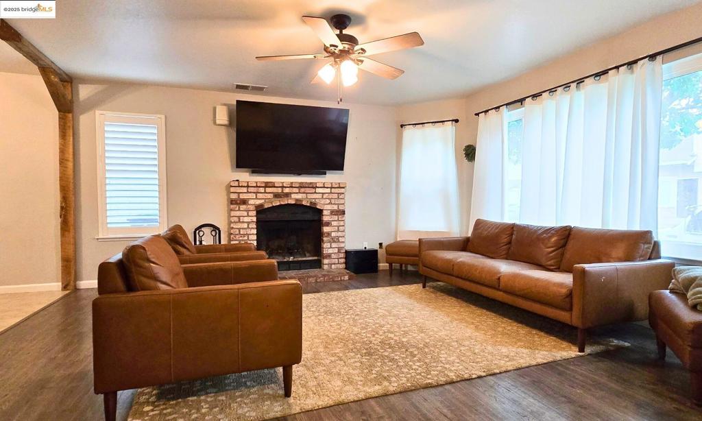 WALNUT ESTATES I - Residential