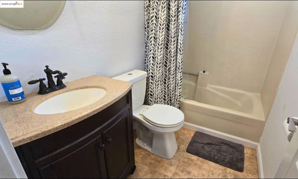 WALNUT ESTATES I - Residential