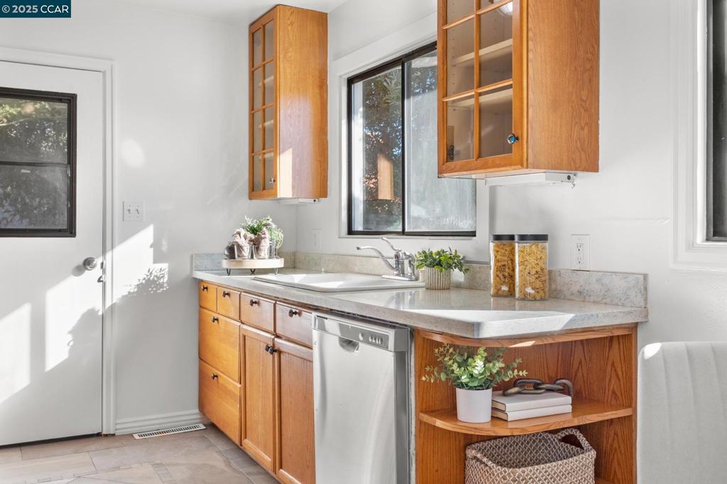 ARLINGTON ESTATE - Residential