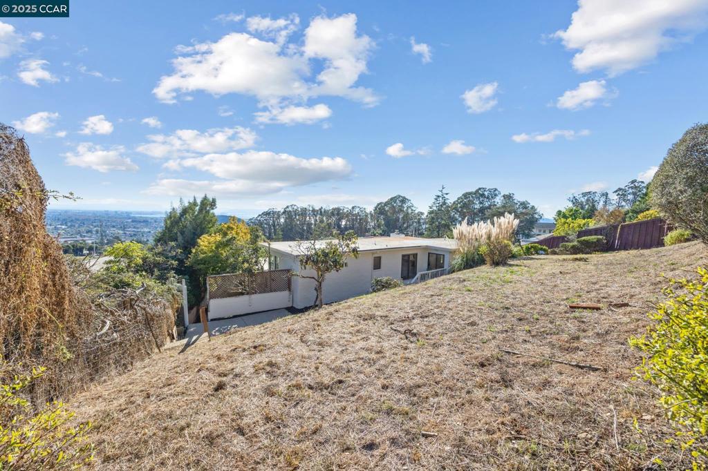 ARLINGTON ESTATE - Residential