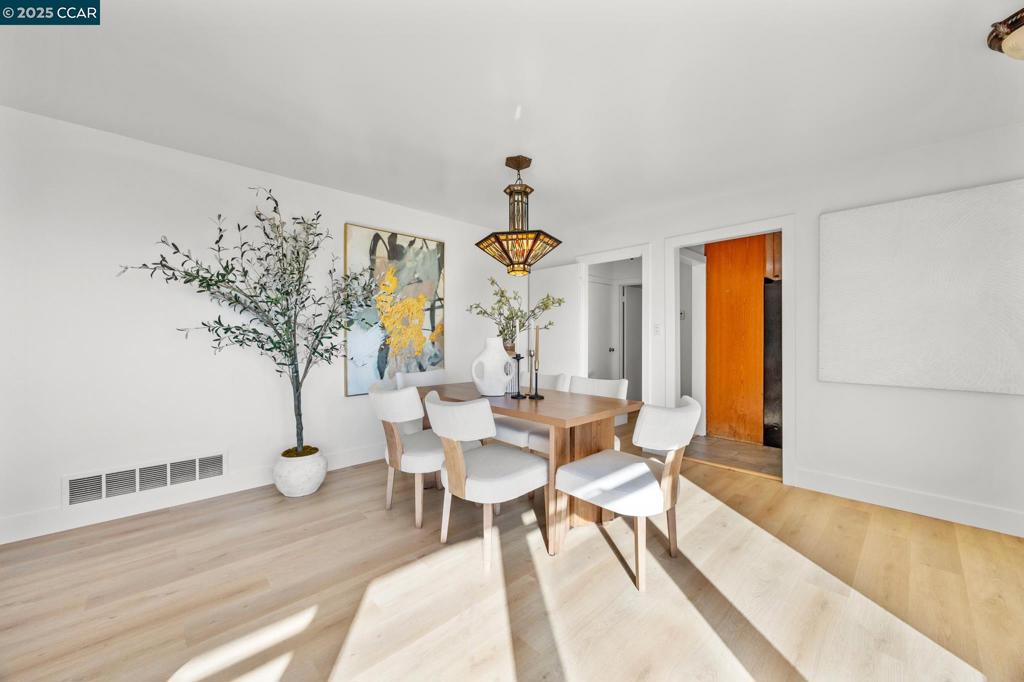 ARLINGTON ESTATE - Residential