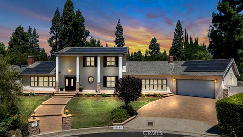 Photo of 10251 Hadley AVE, Northridge, CA 91324 (MLS # SR26134018)