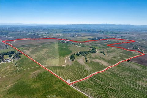 Tiny photo for 7310 Estrella Road, San Miguel, CA 93451 (MLS # NS26074522)