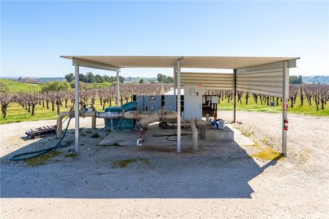 Tiny photo for 7310 Estrella Road, San Miguel, CA 93451 (MLS # NS26074522)