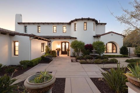 Photo of 8136 Entrada de Luz E, San Diego, CA 92127 (MLS # NDP2602976)