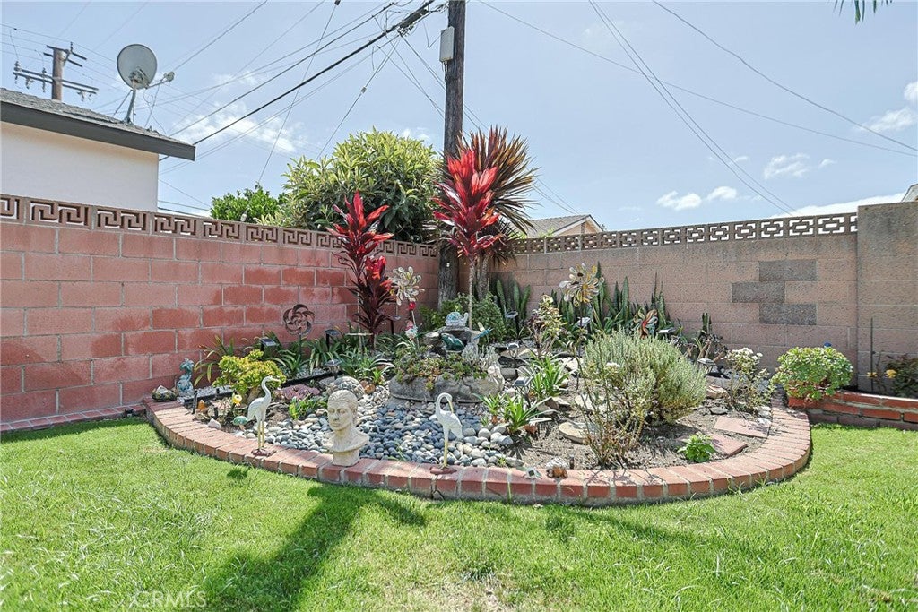 6452 Brown, Huntington Beach CA 92647 - Photo 40