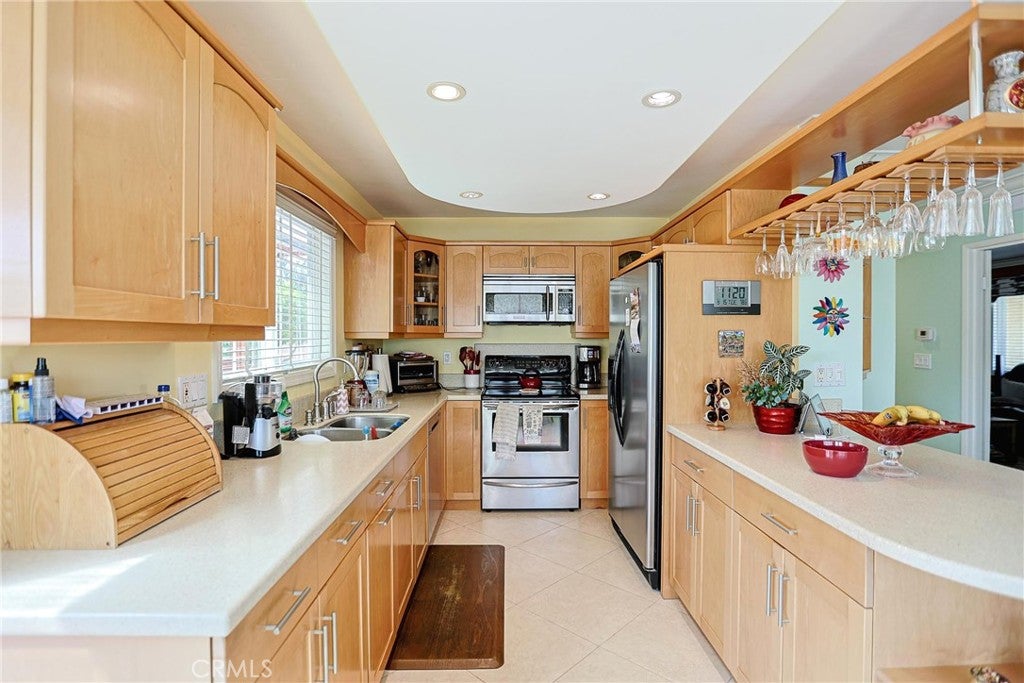 6452 Brown, Huntington Beach CA 92647 - Photo 14