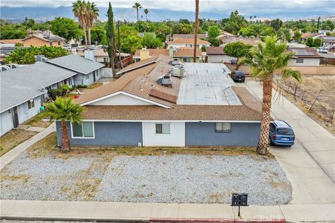 Photo of 962 Monarch St, Hemet, CA 92543 (MLS # SW26090634)