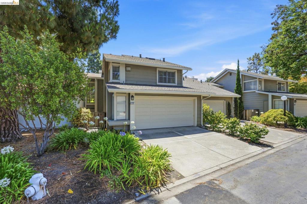 2231 Heathrow Pl