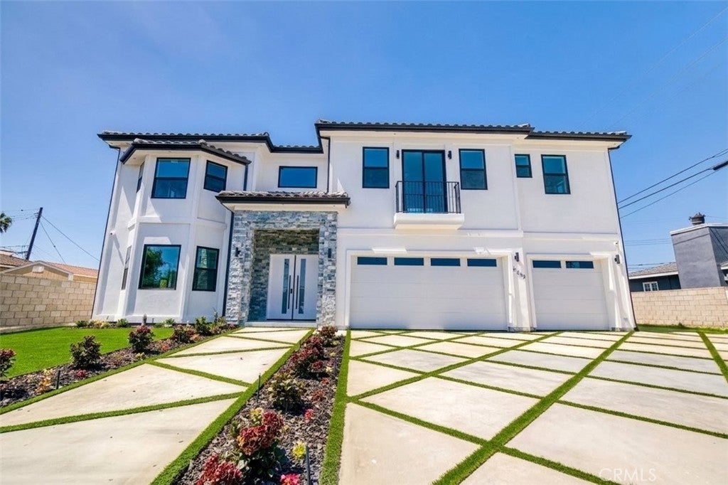 Photo of 11841 Magnolia Street, Garden Grove, CA 92841 (MLS # PW26215798)