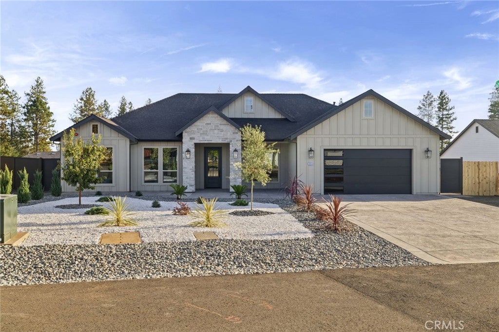 2214 Thornburg Road
