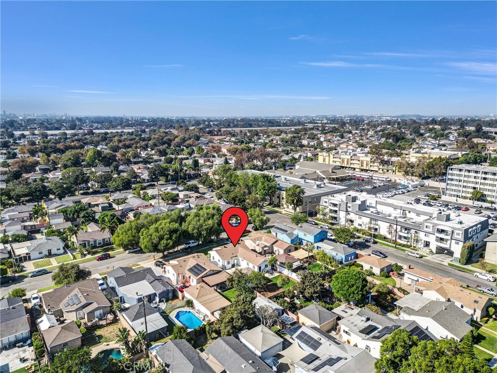 Wrigley Area (WR) - Residential