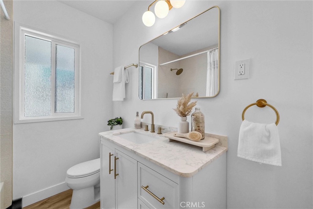 Wrigley Area (WR) - Residential