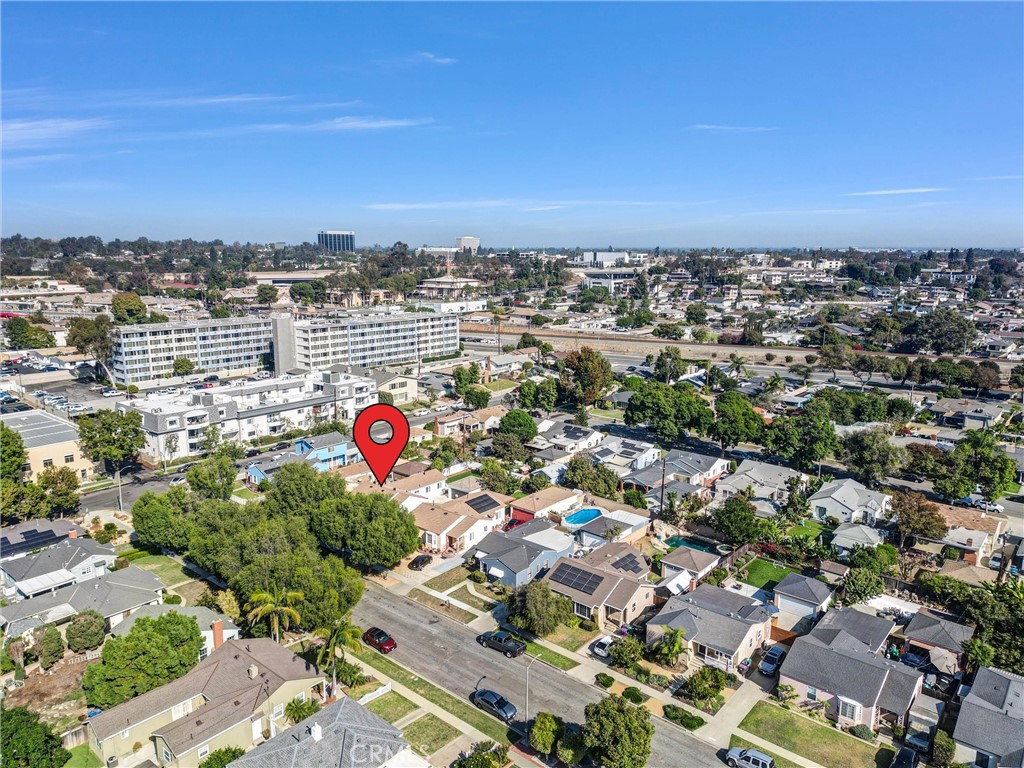 Wrigley Area (WR) - Residential