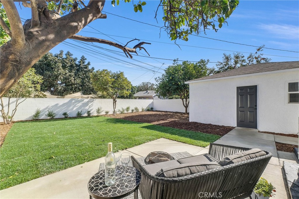 Wrigley Area (WR) - Residential