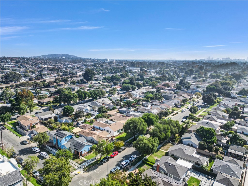 Wrigley Area (WR) - Residential