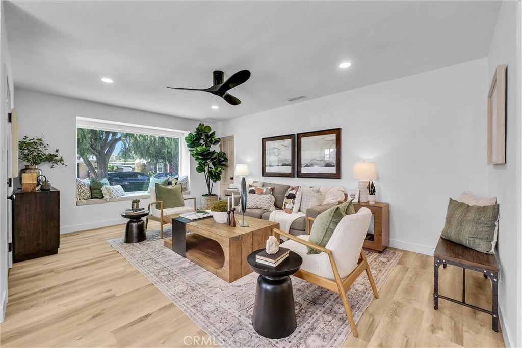 Wrigley Area (WR) - Residential