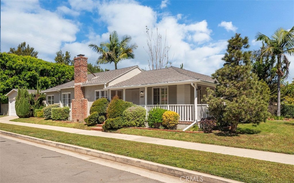 4603 Longridge