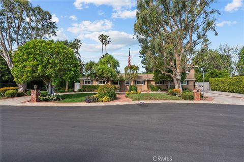 Photo of 9819 Nestle Avenue, Northridge, CA 91325 (MLS # SR26066700)