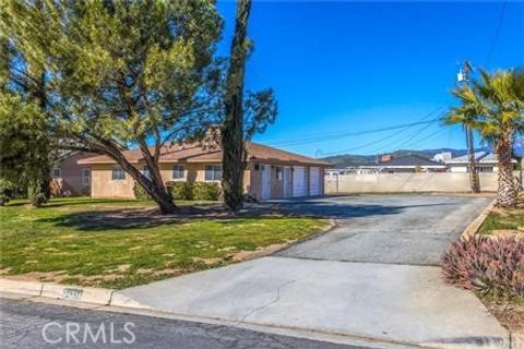 Photo of 34334 La Raye Dr, Yucaipa, CA 92399 (MLS # CV26095215)
