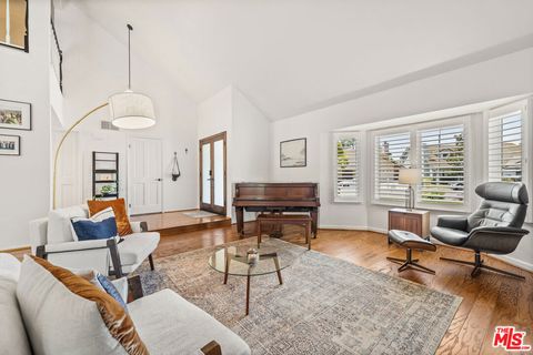 Tiny photo for 29003 Indian Ridge Court, Agoura Hills, CA 91301 (MLS # 26654141)