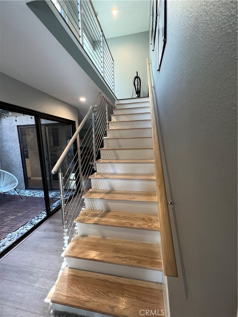 822 W Foothill Boulevard C