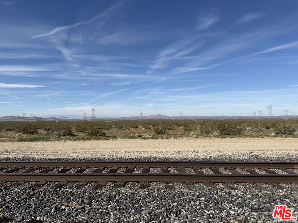 Photo of 0 Vac/vic 195 STE/AVE U8, Palmdale, CA 93551 (MLS # 26657427)