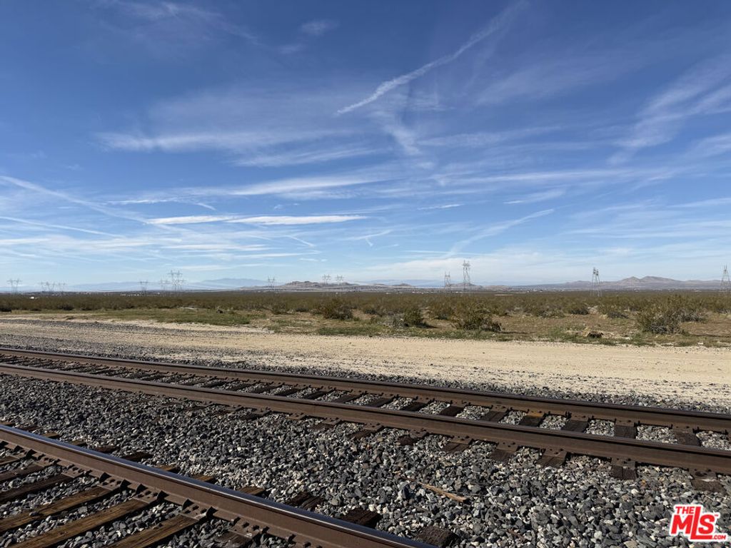 Photo of 0 Vac/vic 195 STE/AVE U8, Palmdale, CA 93551 (MLS # 26657427)