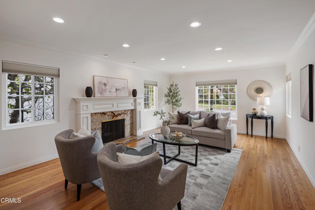 745 Hastings Ranch Drive