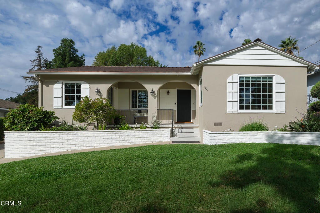 745 Hastings Ranch Drive