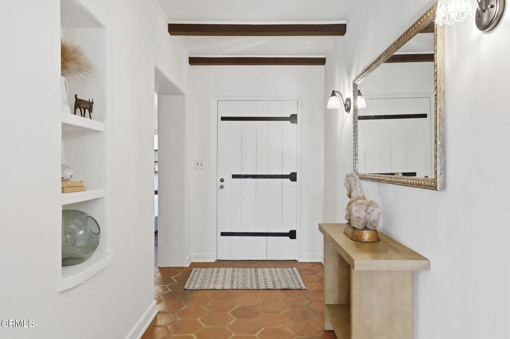 610 W Eucalyptus Street