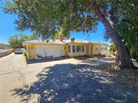 Photo of 14700 Cobalt ST, Sylmar, CA 91342 (MLS # SR26183977)