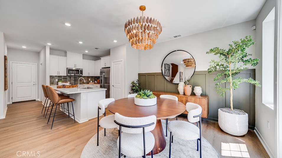 8463 Gabrielino Court