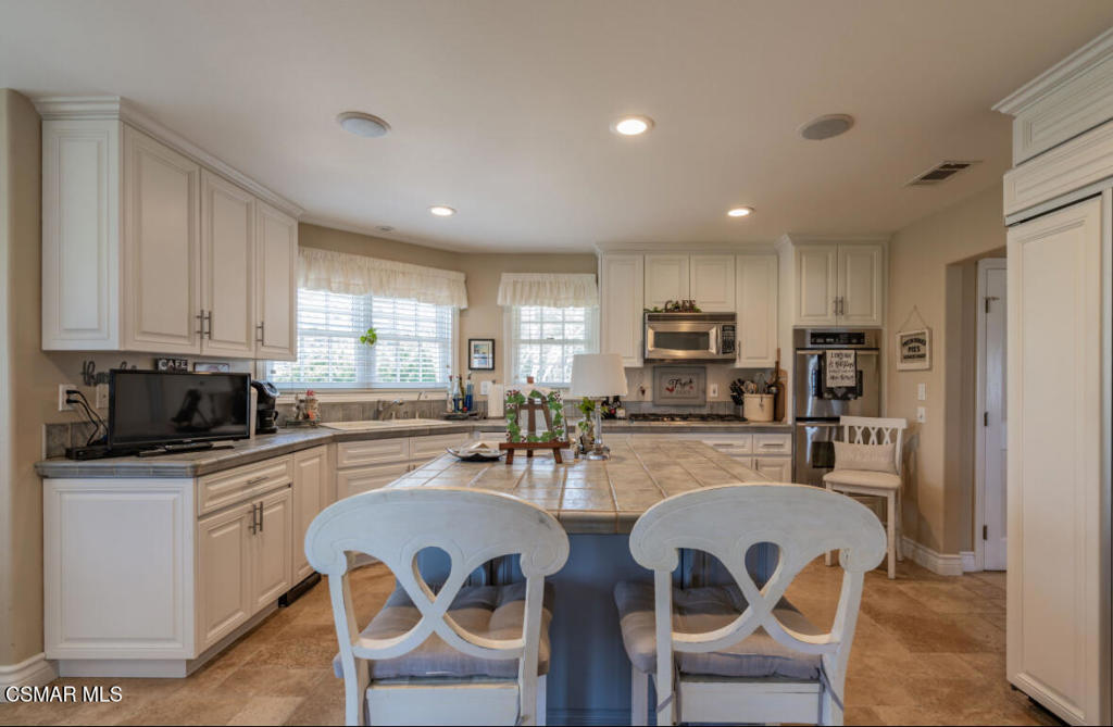 1029 Alta Vista Road