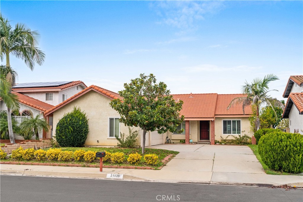 21039 Glenwold Drive