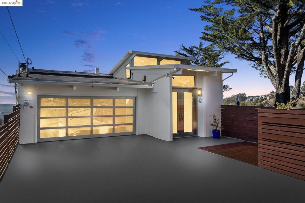 listing image 130726735605216410007