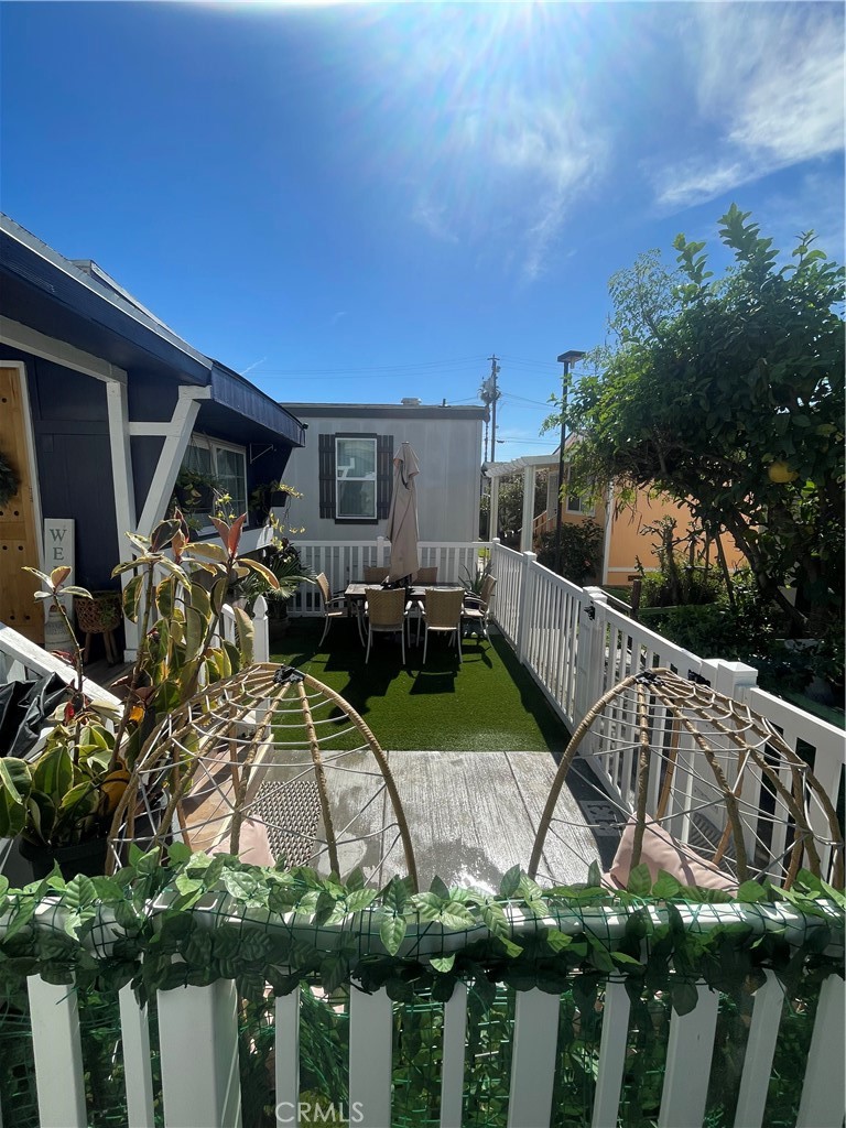 12265 Woodruff Avenue